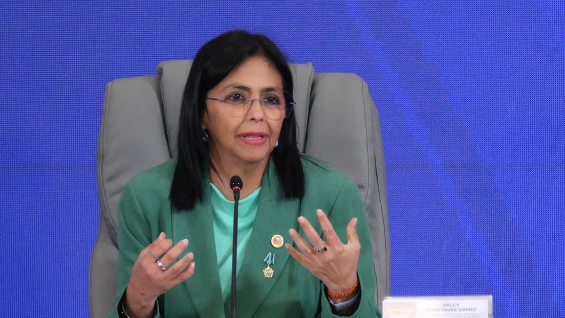 Delcy Rodríguez advierte sobre sabotaje eléctrico en medio de protestas
