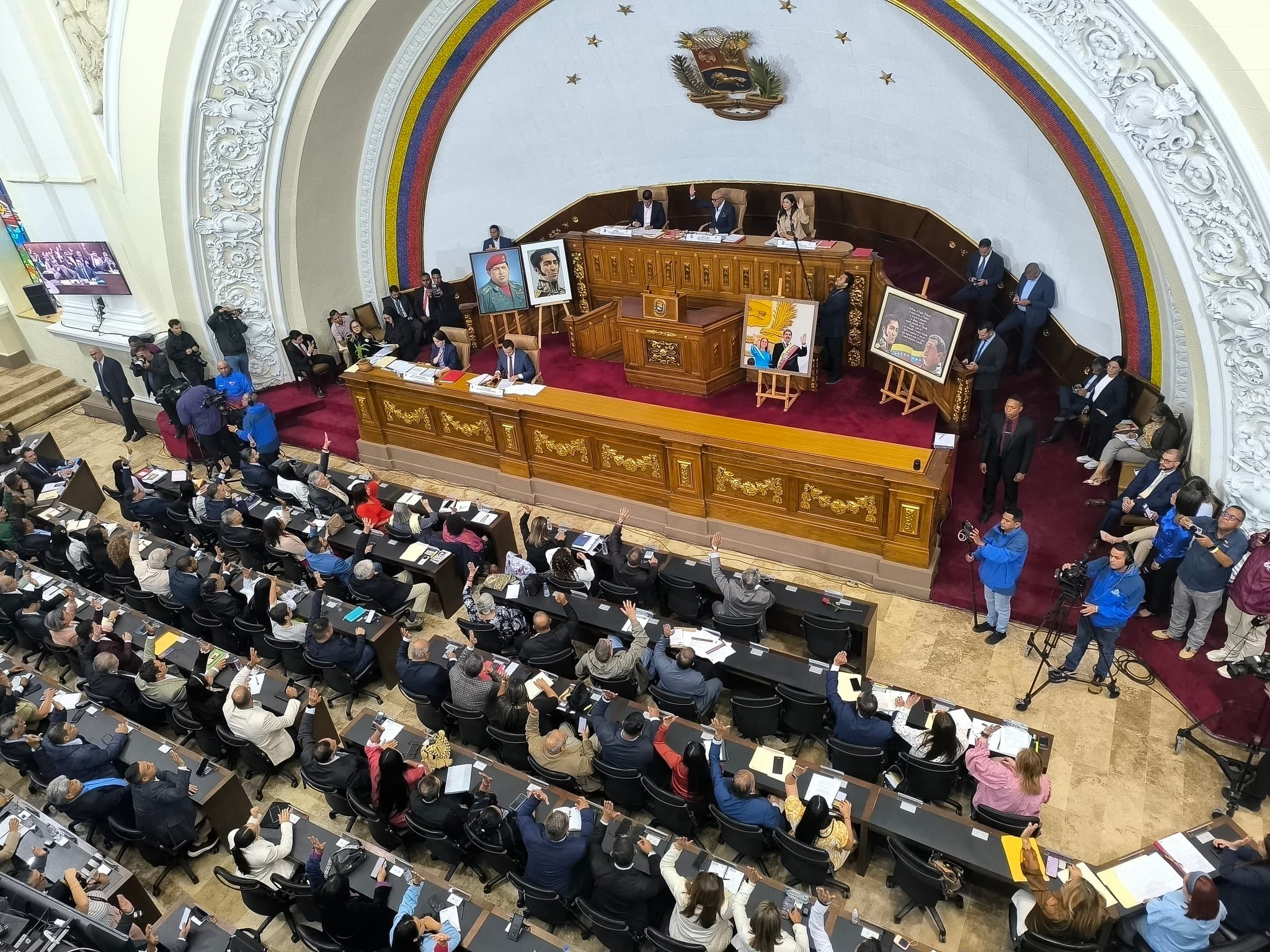 Oposición exige reforma de justicia penal para frenar abusos en Venezuela