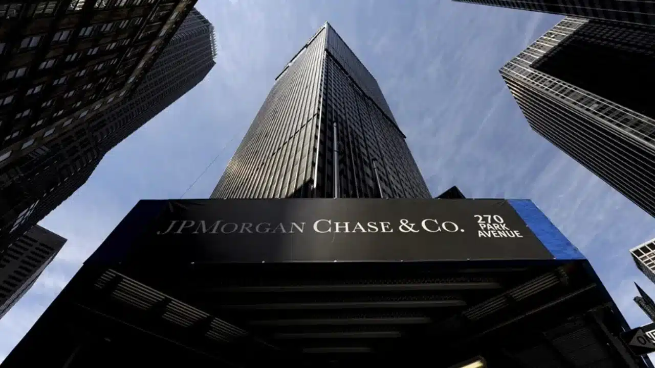 Wall Street vuelve la mirada a Venezuela: Viajes de JPMorgan y Jefferies a Caracas