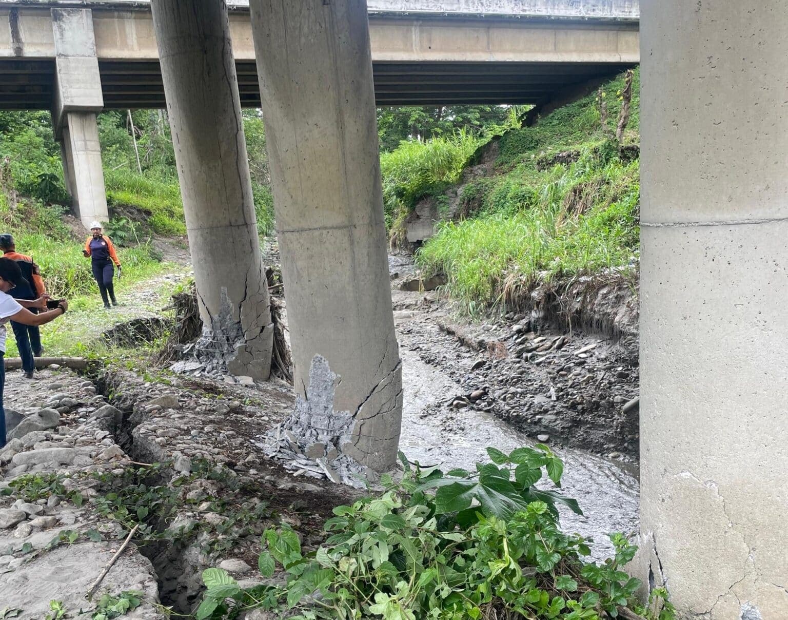 Desastre Natural: Puente La Galletera en Yaracuy Intransitable por Terremoto y Lluvias