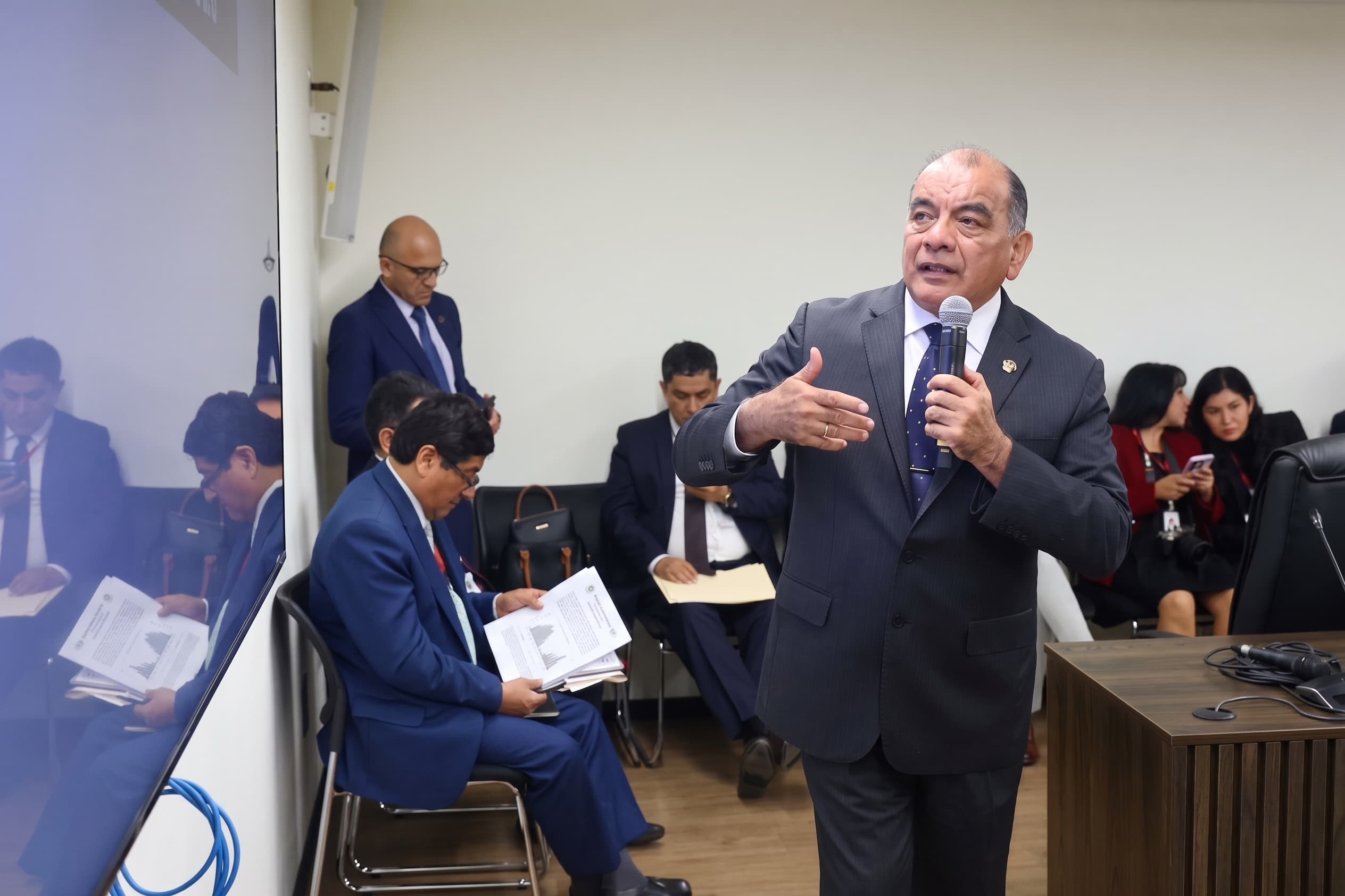 Perú planea deportaciones marítimas de migrantes venezolanos