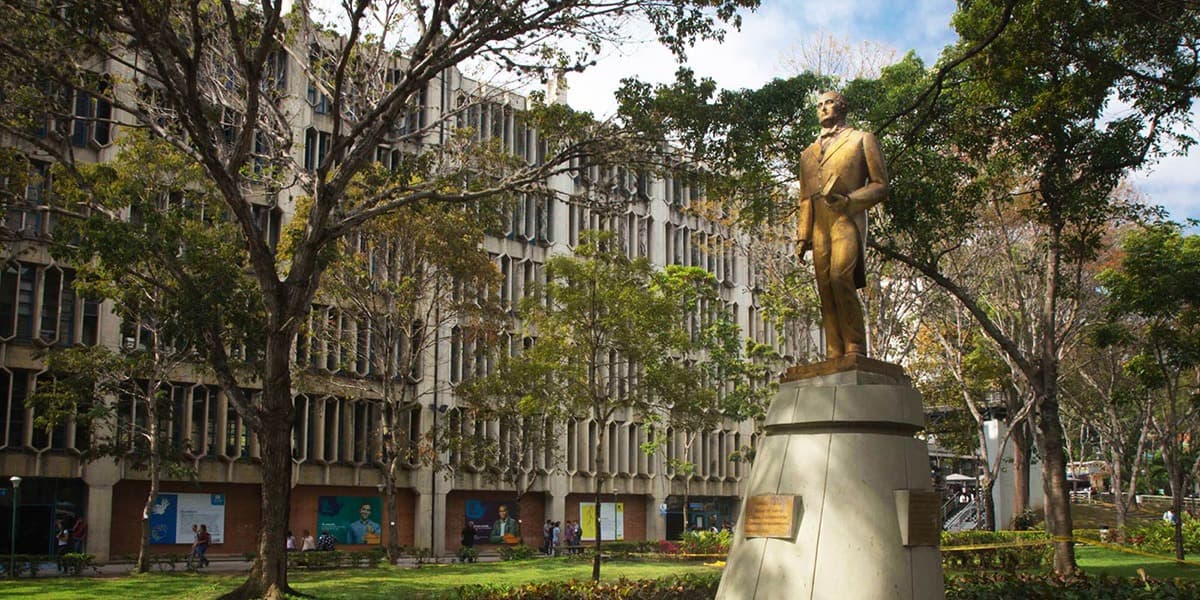 La UCAB anuncia el regreso a clases presenciales desde el 19 de enero