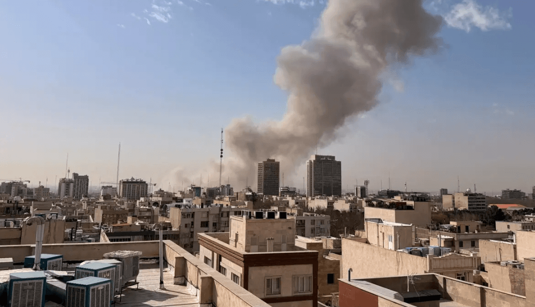EE UU y Israel lanzan operación militar contra Irán: 'Furia Épica' y 'Rugido del León'