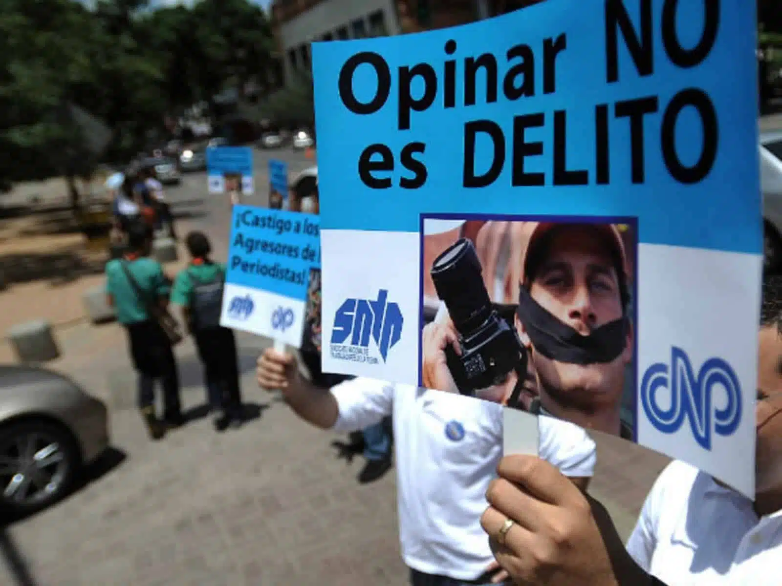 Crisis de la libertad de expresión en América Latina: Voces del Sur denuncia represión