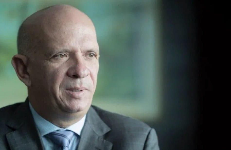 Sentencia de Hugo «el Pollo» Carvajal aplazada por tormentas invernales