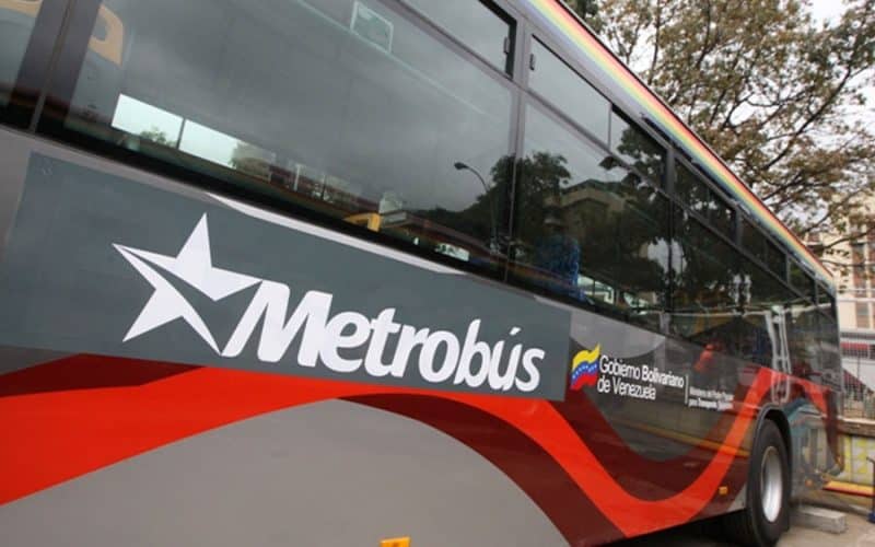 ¡Escápate a la playa! Metro de Caracas lanza ruta especial por Carnaval