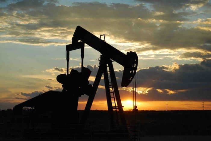 Producción petrolera de Venezuela supera 1,2 millones de barriles diarios en abril
