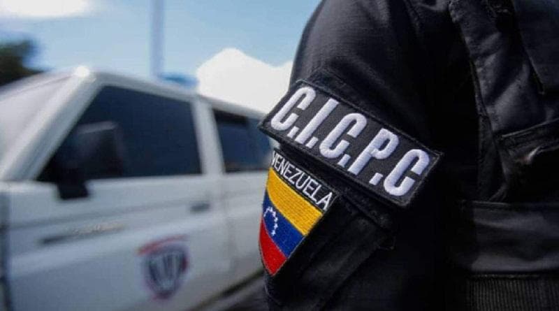 Hombre asesina a su madre y atenta contra exesposa en Caracas