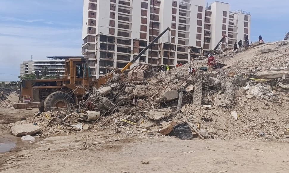 La búsqueda de esperanza entre escombros: OPPEE en La Guaira