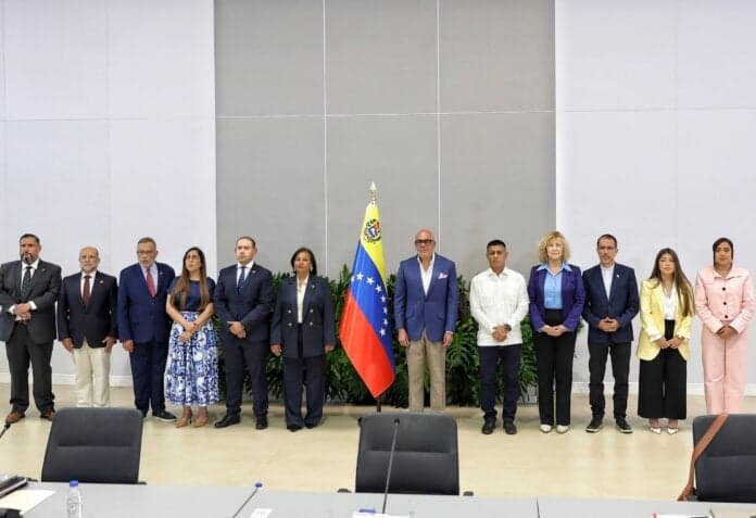 La AN de 2015 Regresa a Venezuela: Diálogo para Renovar el TSJ