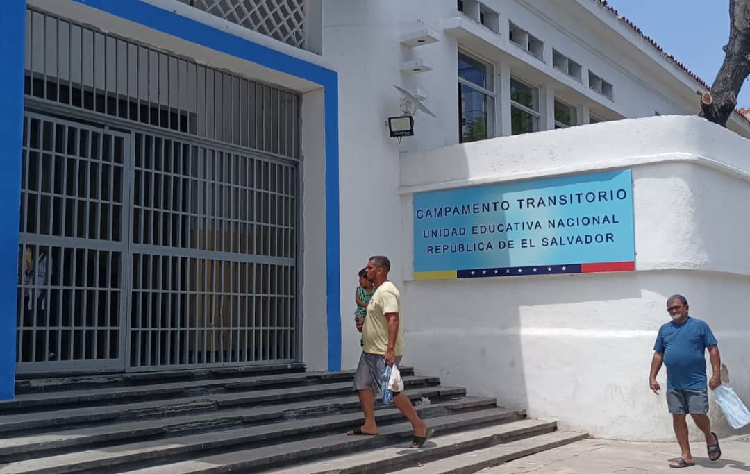 Vacíos Aulas y Protestas: El Regreso a Clases en Venezuela 2026-2027