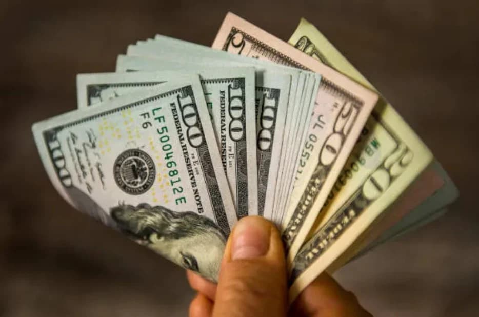 El dólar se dispara: reacciones de los ciudadanos ante el aumento