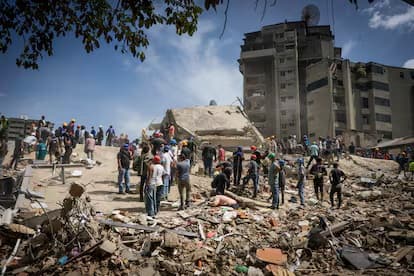 Crisis Comercial: Un Tercio de Comercios en Caracas y La Guaira Permanecen Cerrados