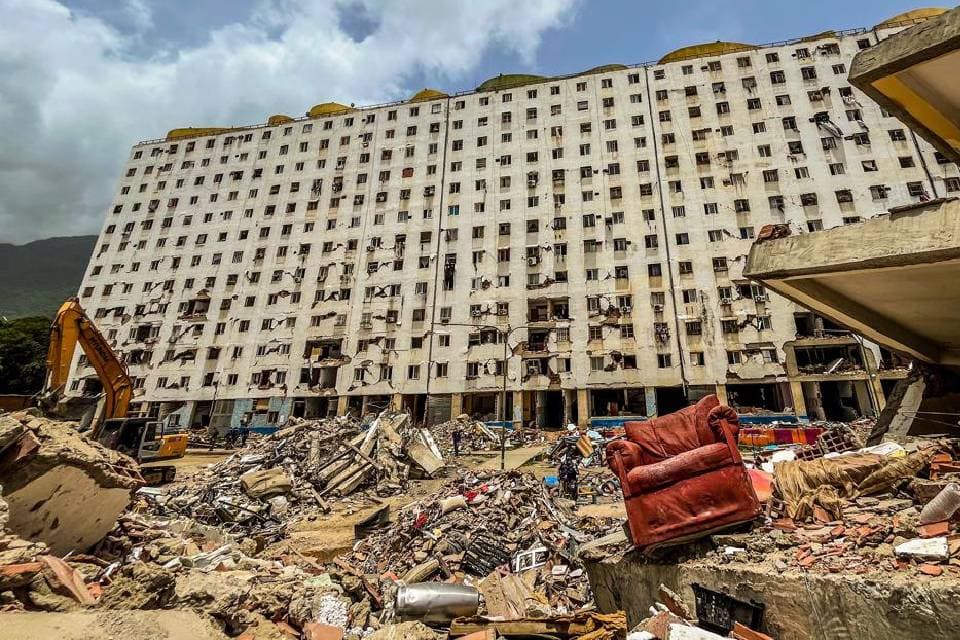 La Guaira: Relato de un Terremoto que Sigue Sacudiendo Vidas