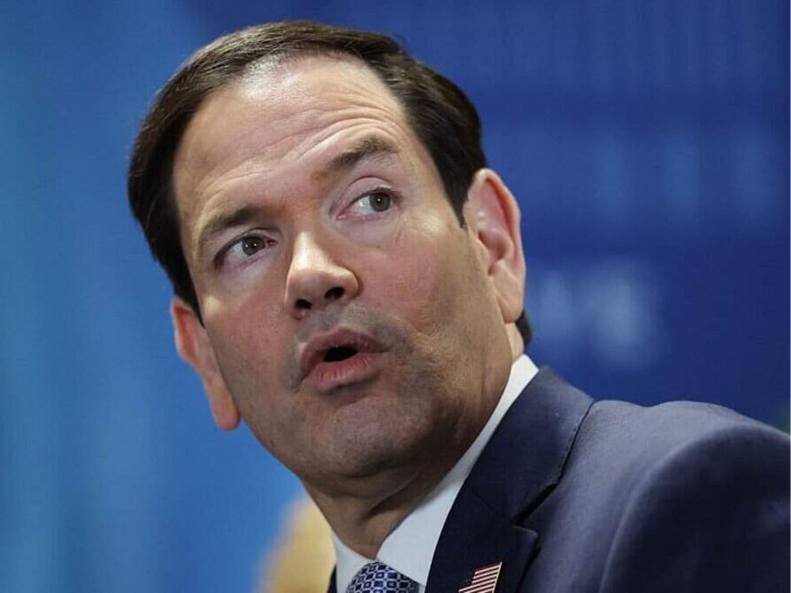 Marco Rubio Insta a los Venezolanos a Mantener la Paciencia en la Lucha por la Democracia