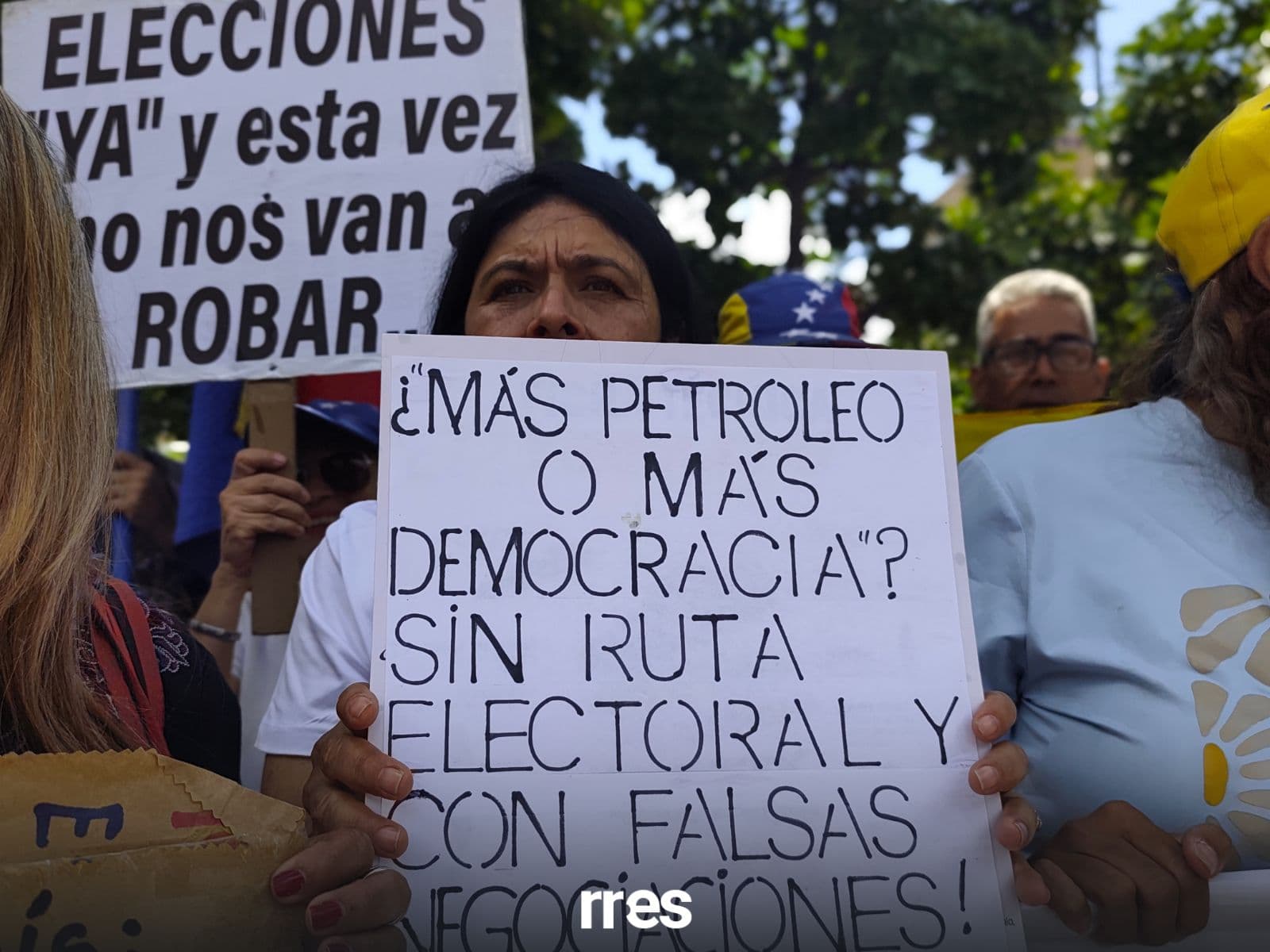 Protesta contra acuerdos petroleros en Caracas: Represión de Polichacao