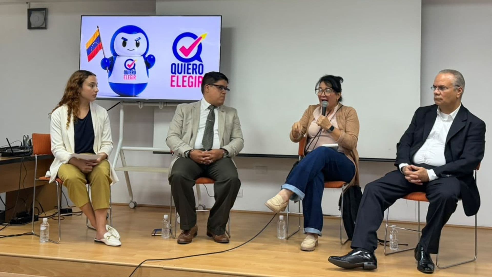 Foro Venezuela: La lentitud en la negociación alimenta la desconfianza