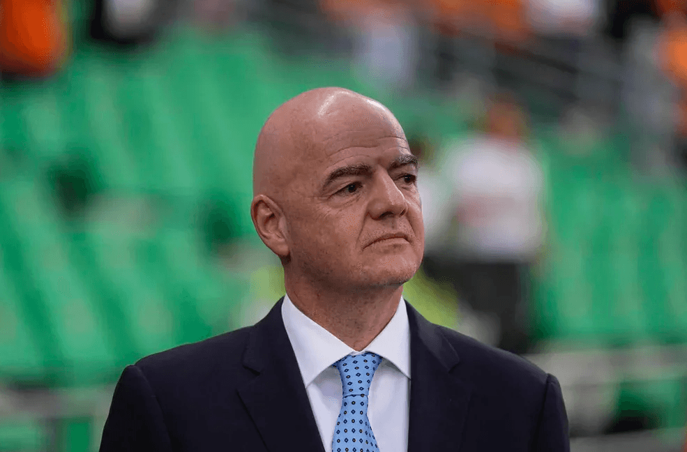 UEFA, AFC y Concacaf exigen transparencia y acusan a FIFA de engaño