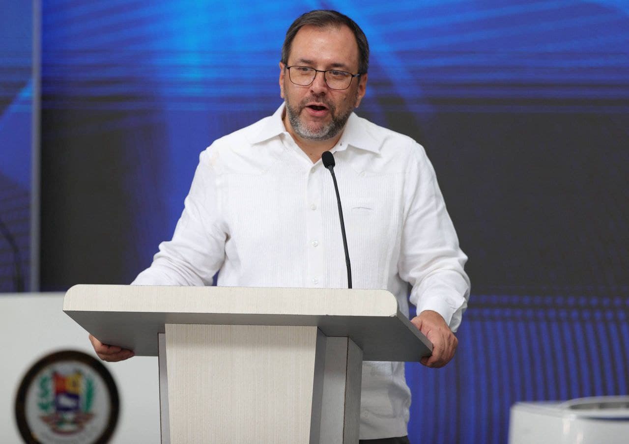 Nueva alerta de EEUU desató narrativas del chavismo para fingir normalidad pese al arresto de Maduro