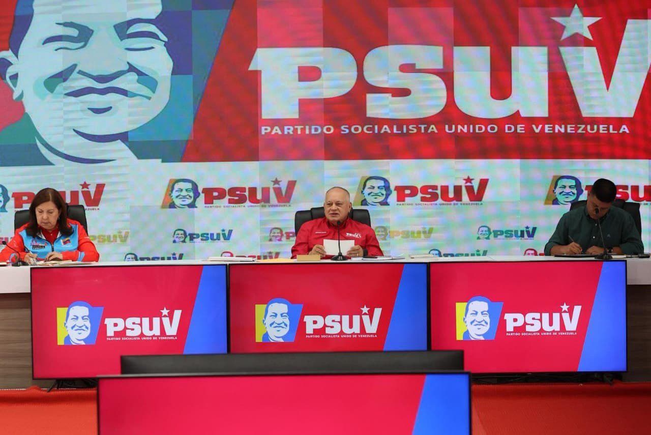 Diosdado Cabello da la bienvenida a Zapatero en su visita a Venezuela