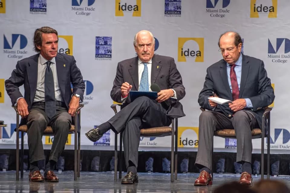 Exmandatarios iberoamericanos exigen liberación de presos políticos en Venezuela
