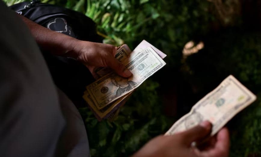 Asdrúbal Oliveros: El indicador clave para entender la economía venezolana