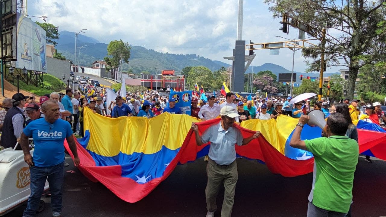 Protestas en Táchira: Bono de $240 se desvanece ante la crisis económica