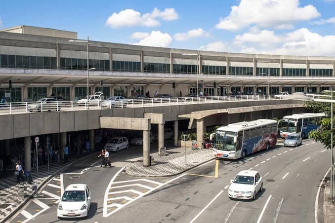 Tiroteo en Aeropuerto de Brasil: Intento de Narcotráfico Frustrado