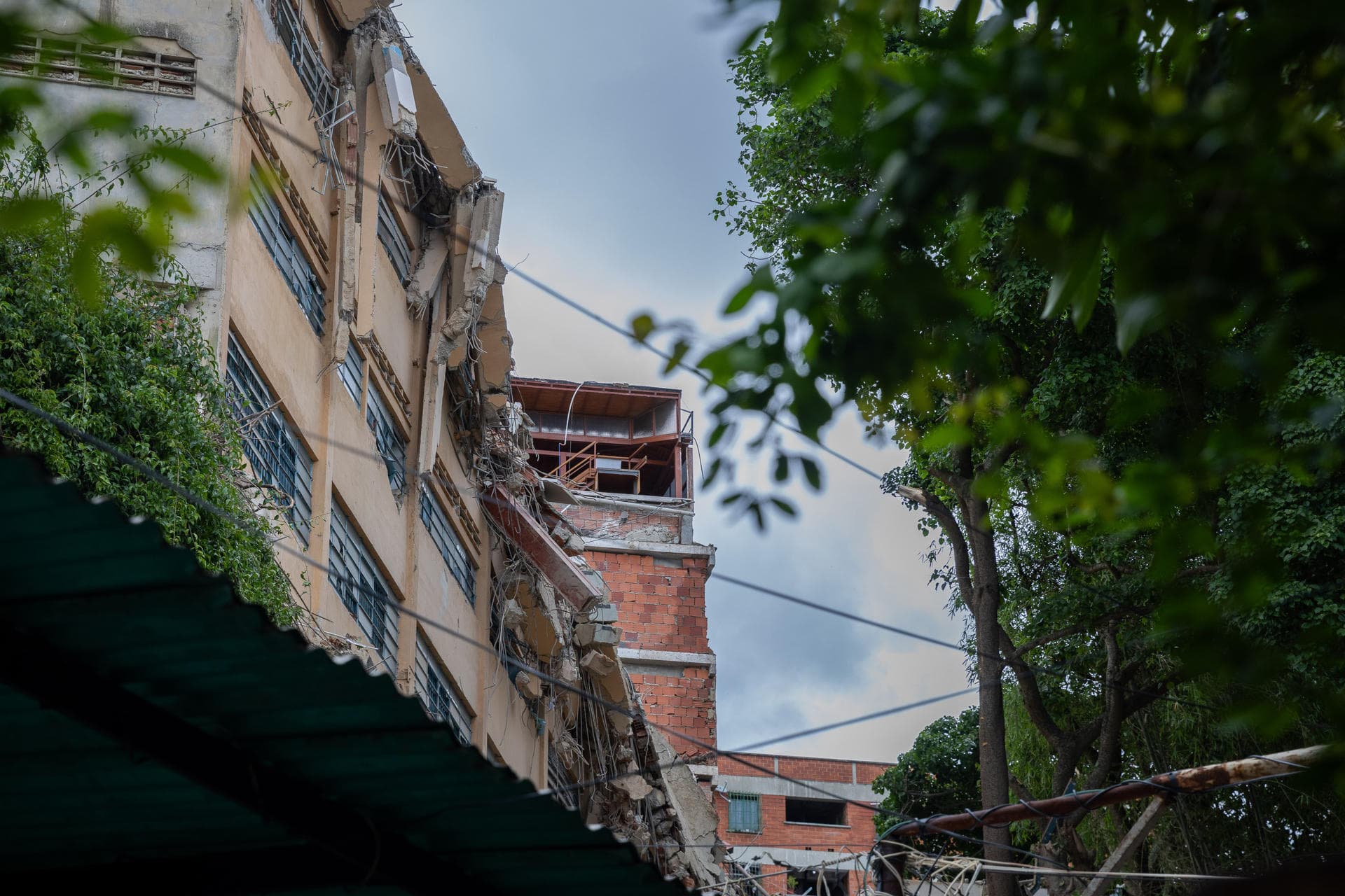 Crisis Educativa en Venezuela: Deficiencia de Docentes y Riesgo de Infraestructura