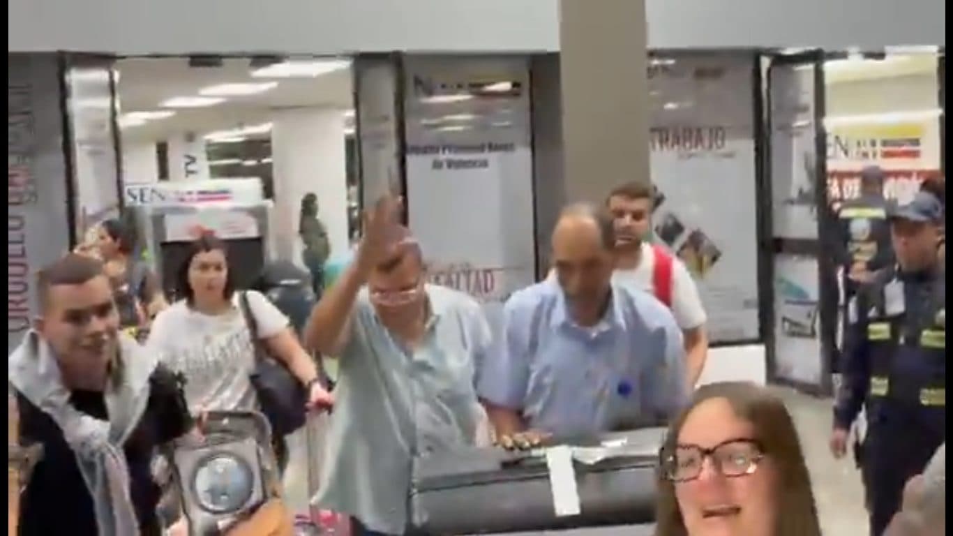 Juan Pablo García Regresa a Venezuela Tras Siete Años en el Exilio