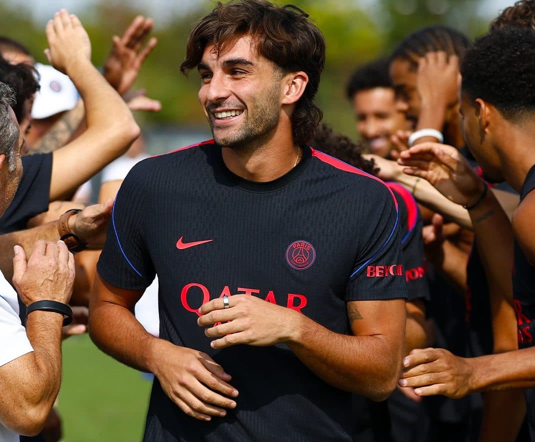 Ferran Torres, héroe del Mundial, se une al PSG: un nuevo capítulo