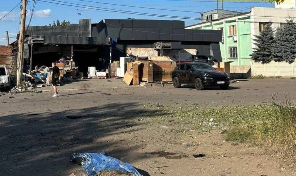 Ataques aéreos rusos golpean Ucrania: tres muertos y varias heridos