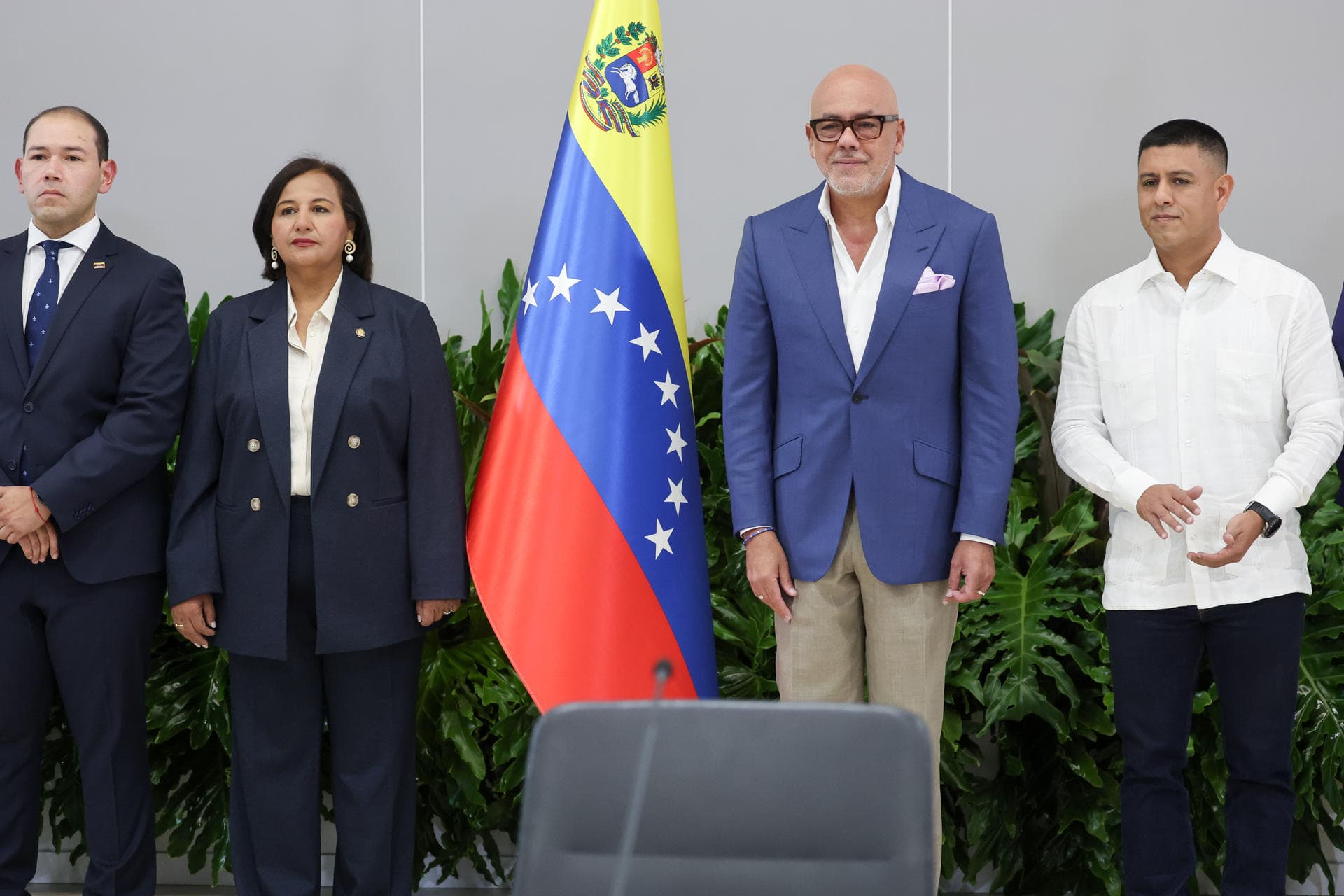 Primer día de negociaciones: ¿Qué logros dejó la AN de 2015 con Delcy?
