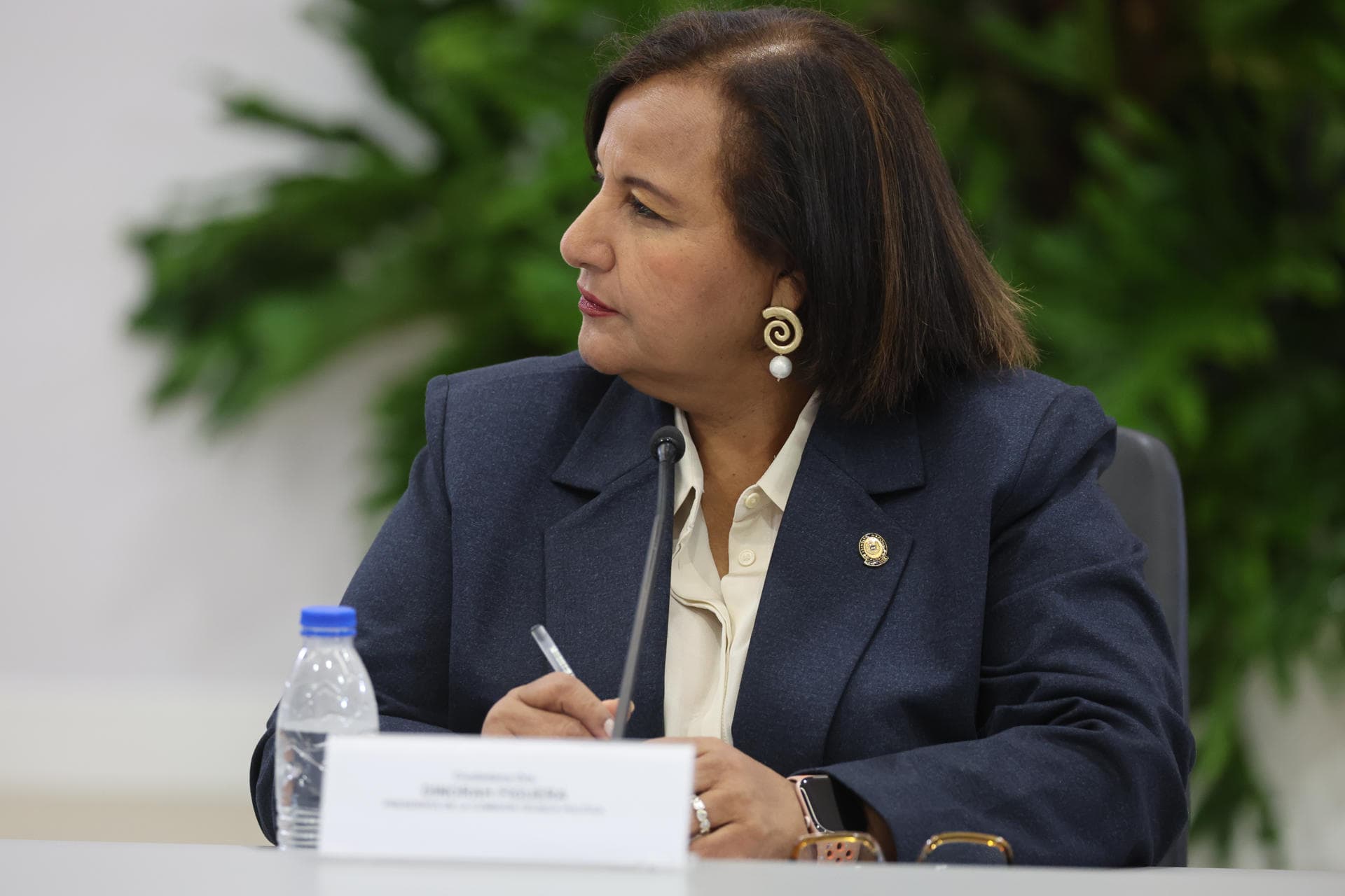 Dinorah Figuera exige transparencia sobre presos políticos excarcelados