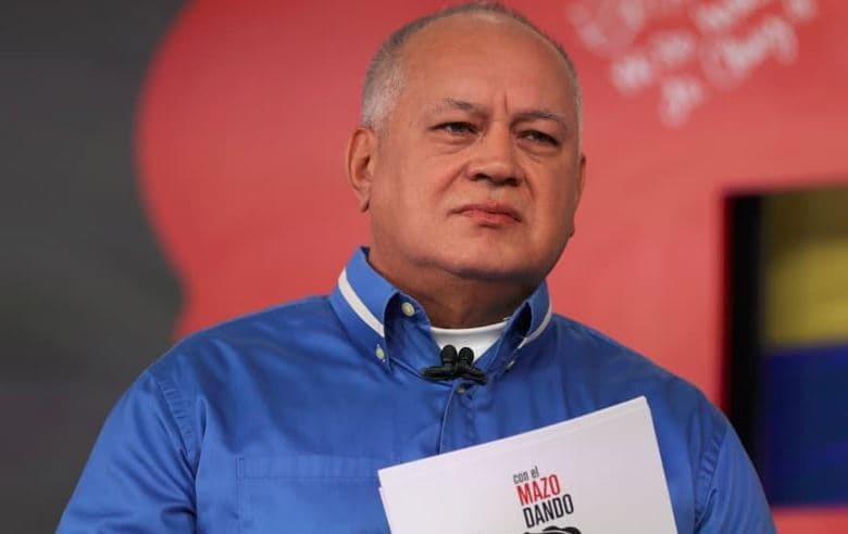 Diosdado Cabello lanza ataques contra la prensa por demolición en La Guaira