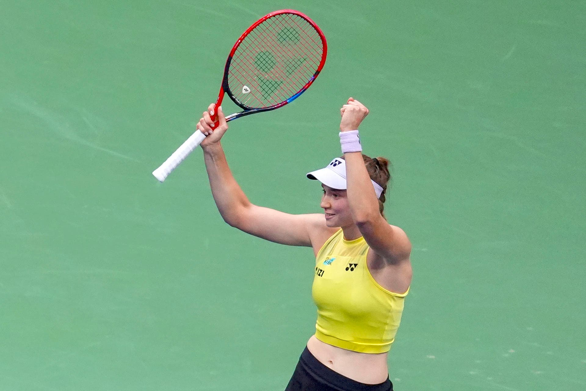 Elena Rybakina se corona en el US Open y alcanza el número uno mundial