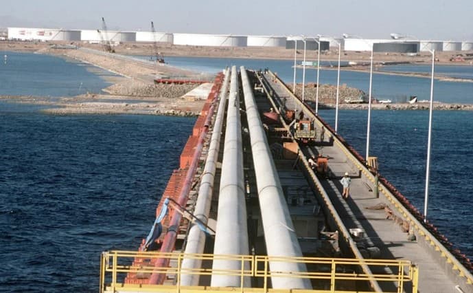 Cierre Preventivo de Oleoducto Saudí Impacta el Mercado Energético Global