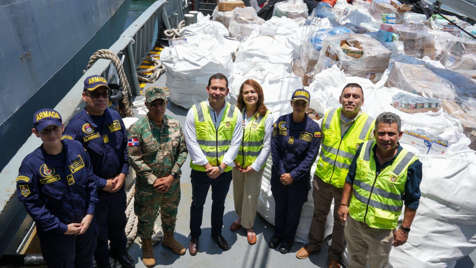 Colombia Recibe 50 Toneladas de Ayuda de República Dominicana para Terremoto