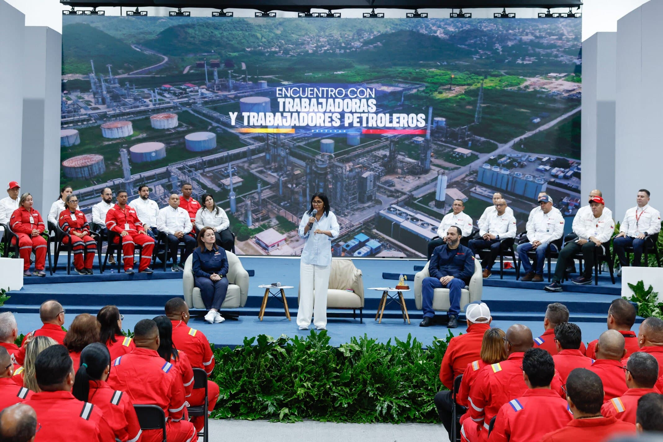Delcy Rodríguez culpa nuevamente al 'sabotaje' por los apagones en Venezuela