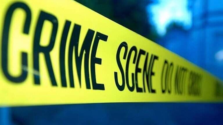 Choque Mortal en Miami-Dade: Conductor Ignora Señal de Alto y Escapa