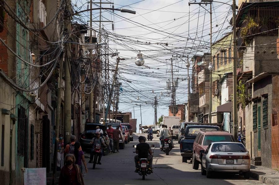 ONG denuncia responsabilidad del Gobierno en fallas eléctricas en Venezuela