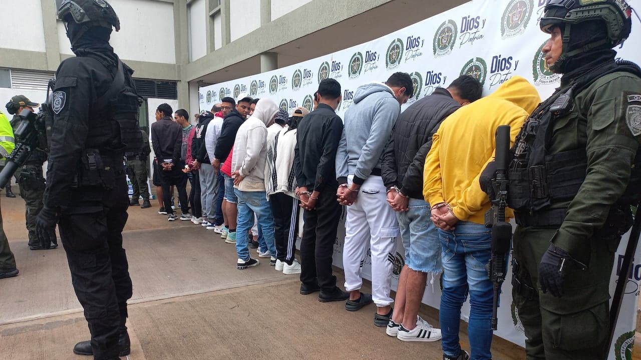 Funcionarios colombianos imputados por fuga de miembro del Tren de Aragua