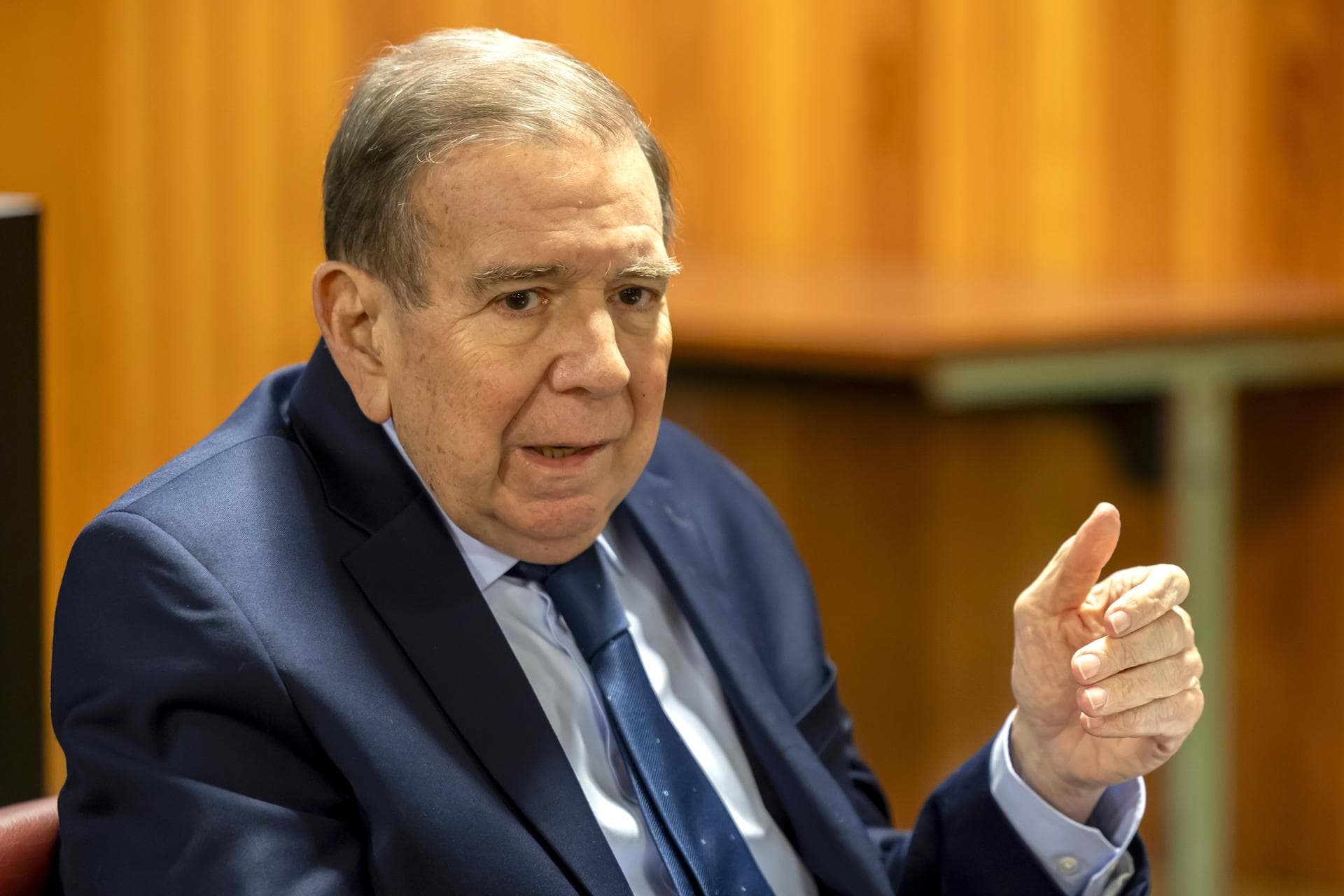 Edmundo González: exigen responsabilidad tras liberaciones en Venezuela