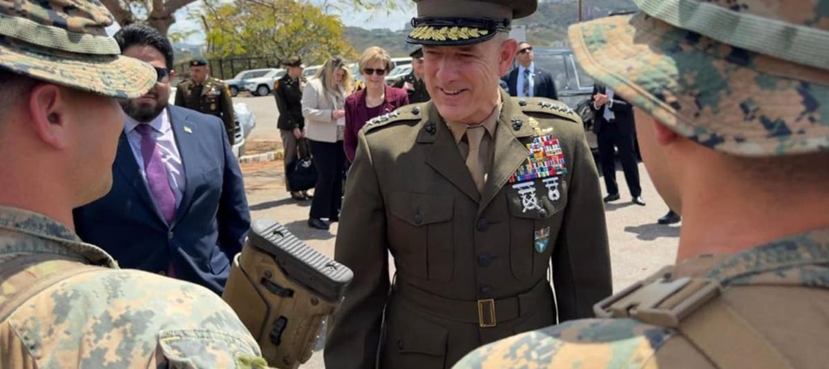 Jefe del Comando Sur de EE.UU. lidera esfuerzos de reconstrucción en Venezuela