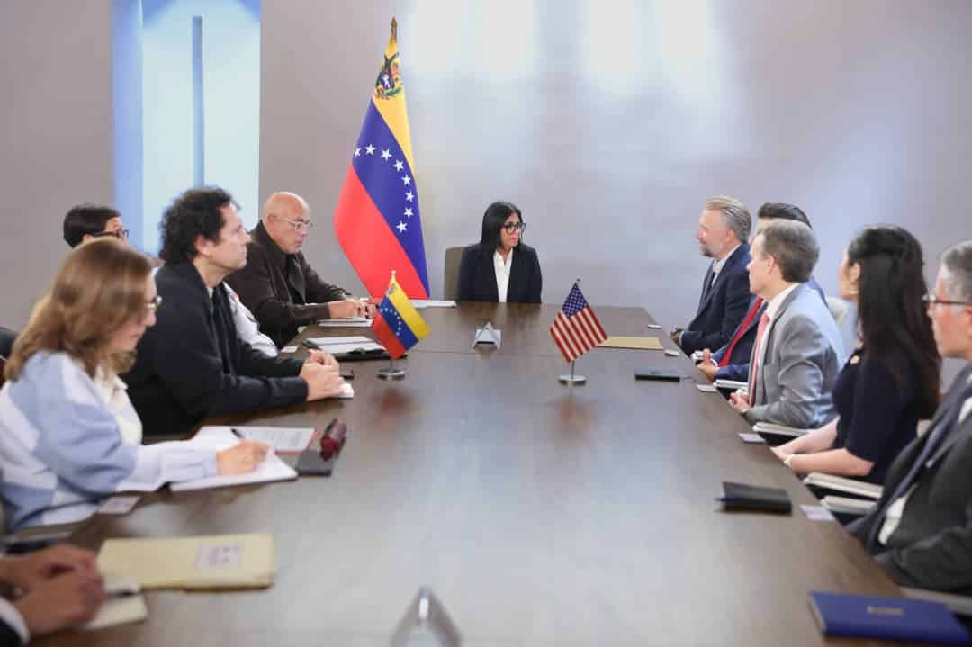 Delcy Rodríguez solicita a Carlos III la liberación del oro venezolano