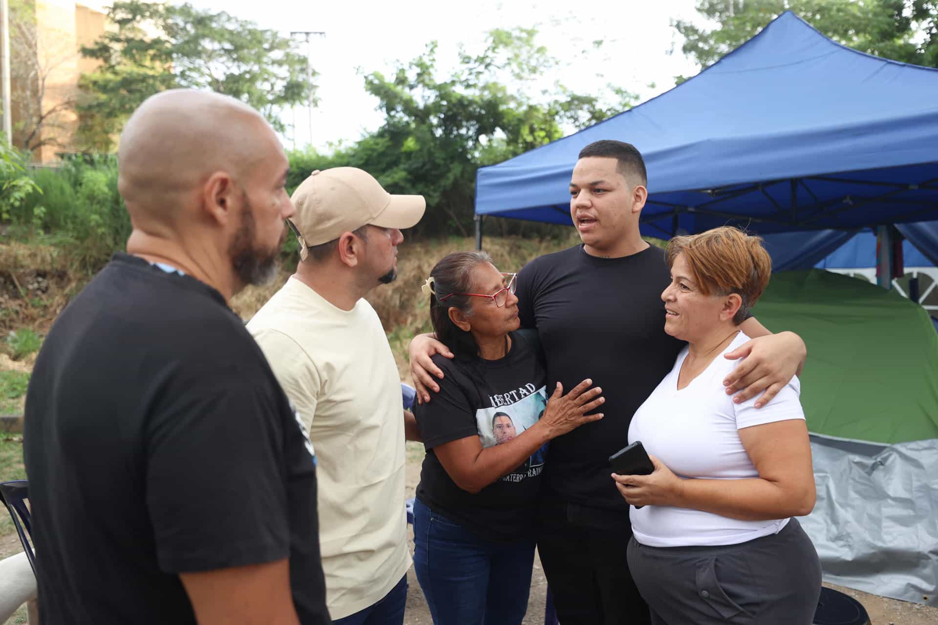 Liberar a Presos Políticos: Un Clamor de la Oposición y ONG en Venezuela