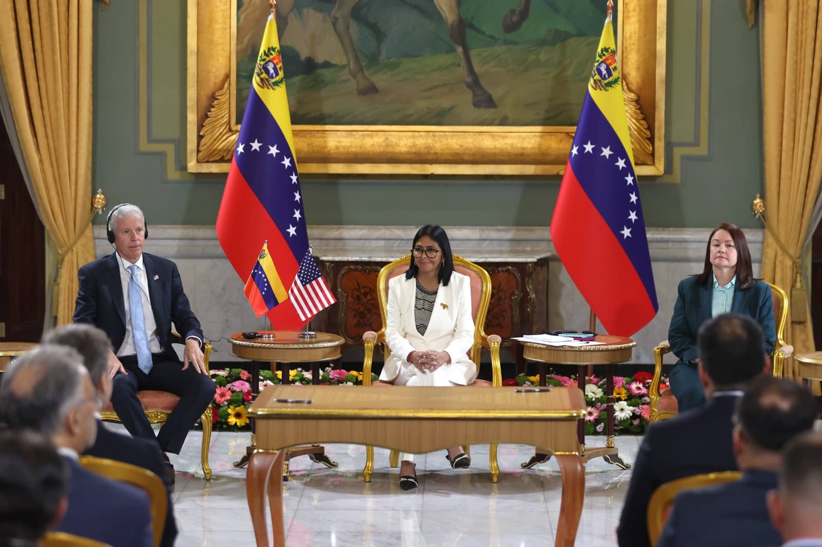 Venezuela sella acuerdos estratégicos en petróleo y energía con EEUU