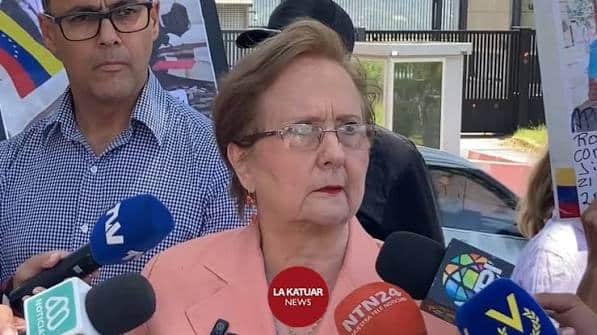 Blanca Rosa Mármol de León se postula para la presidencia y llama a la acción