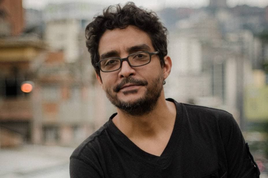 Fallece Rober Calzadilla: Un Icono de la Cultura Venezolana