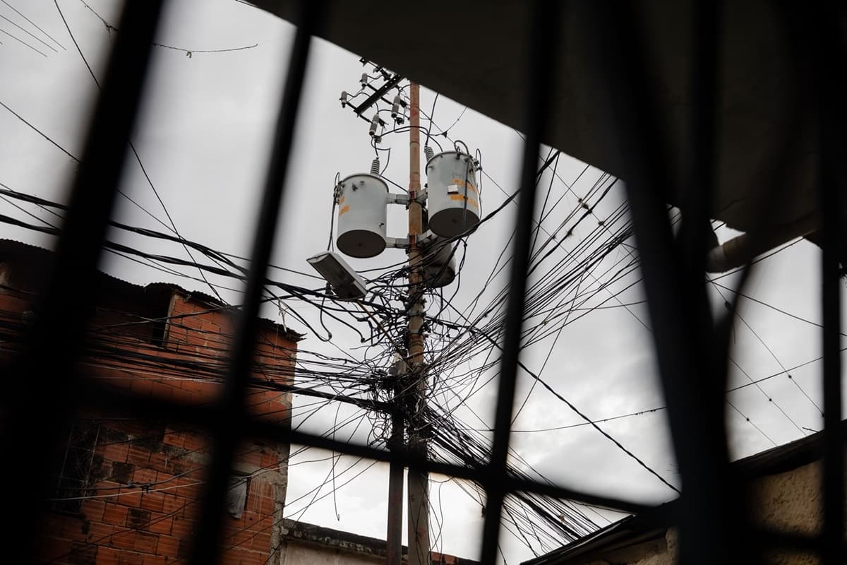 Colombia considera venta de electricidad al Táchira: ¿una solución a la crisis energética?